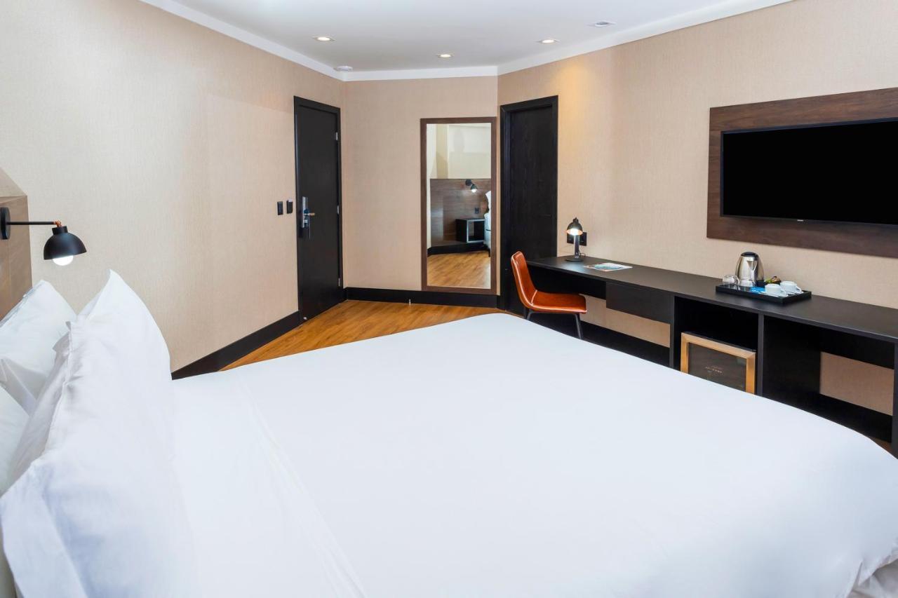 Nh Hotel フェイラ・デ・サンタナ エクステリア 写真